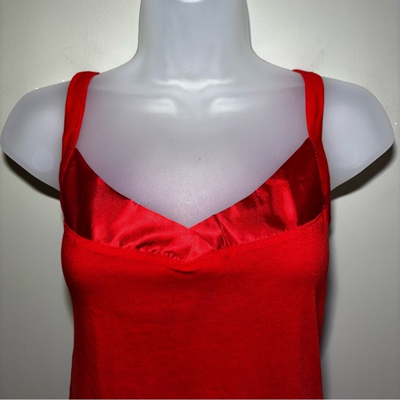 Red Women's Cami Top Sleeveless Satin Detail Layering - Picture 2 of 10